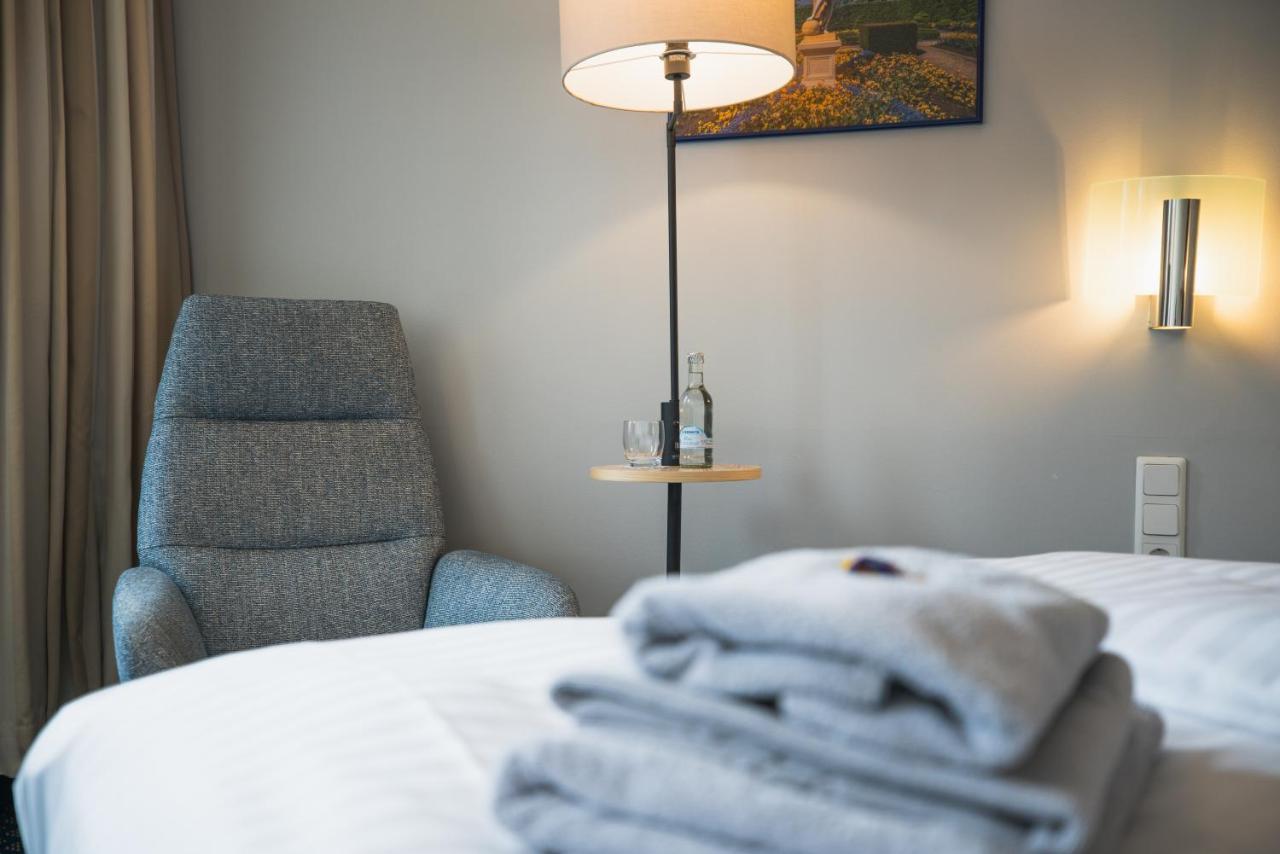 Doppelzimmer mit Gartenblick [NR]